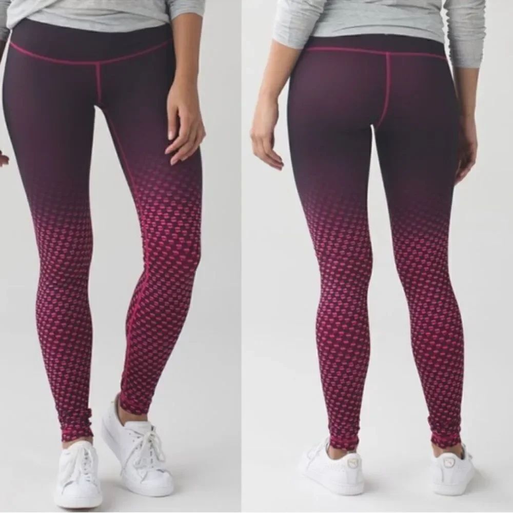 Lululemon Deep Dive Dip Berry Rumble Black Wunder Under